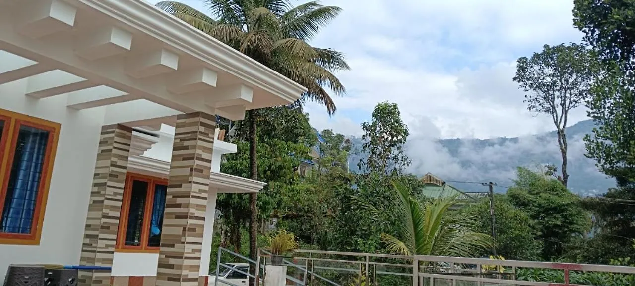 Golden Cherry Munnar Pansiyon